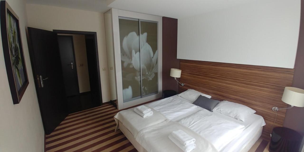 Apartament 241Lux W Diva 코워브제크 외부 사진